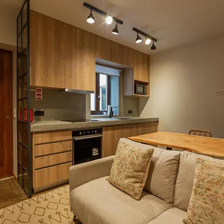 Orm- Fontainhas 01 & 02 Apartment