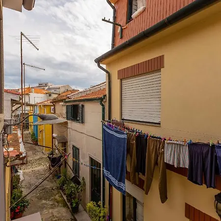 Apartment Orm- Fontainhas 01 & 02 Porto