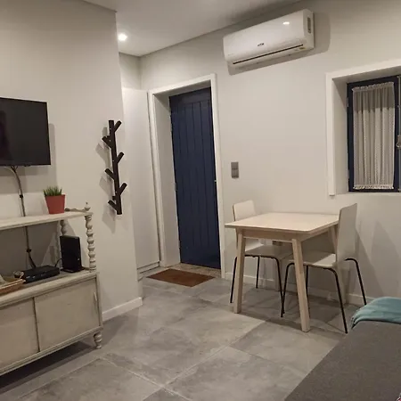 Orm- Fontainhas 01 & 02 Apartment