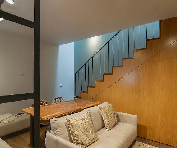 Orm- Fontainhas 01 & 02 Oporto