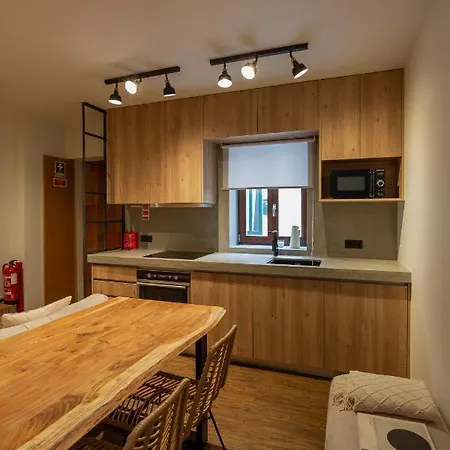 Appartement Orm- Fontainhas 01 & 02