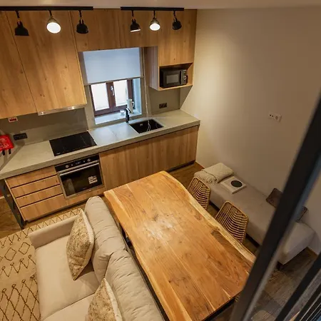 Appartement Orm- Fontainhas 01 & 02