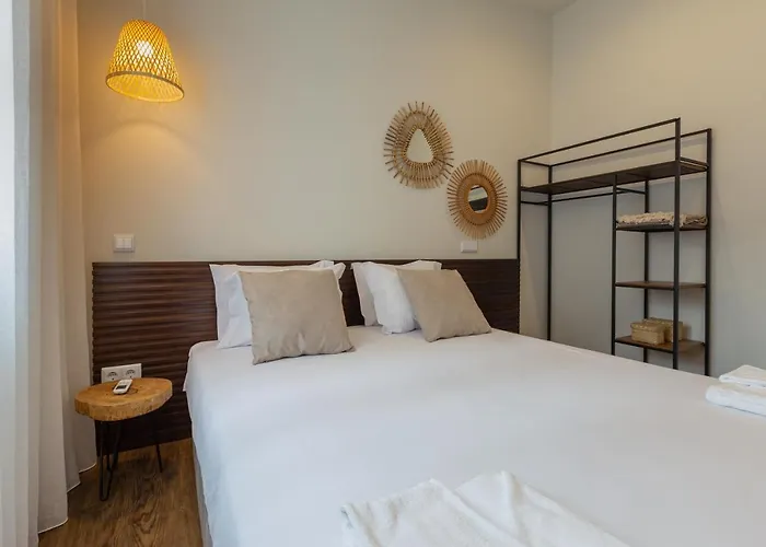 Apartamento Orm- Fontainhas 01 & 02 Porto