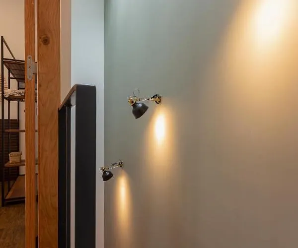 Orm- Fontainhas 01 & 02 Appartement