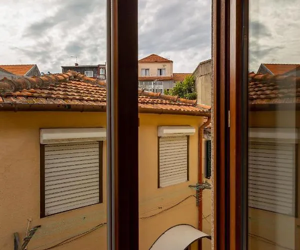 Orm- Fontainhas 01 & 02 *