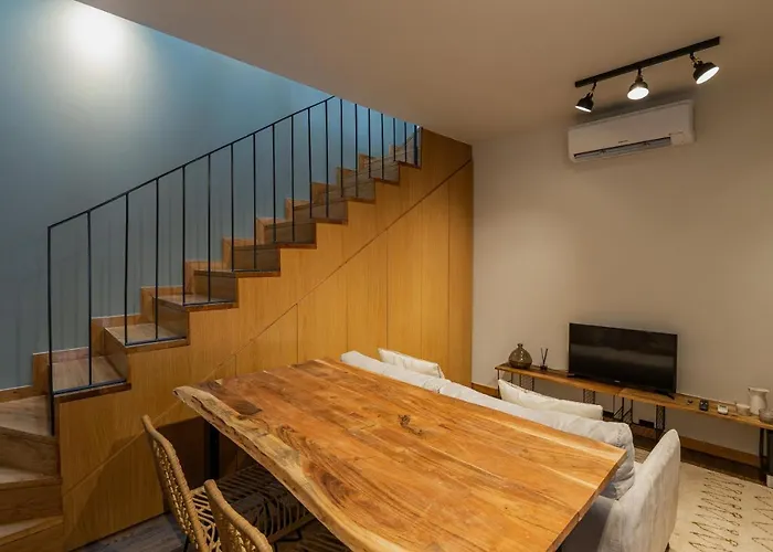 Appartement Orm- Fontainhas 01 & 02 *